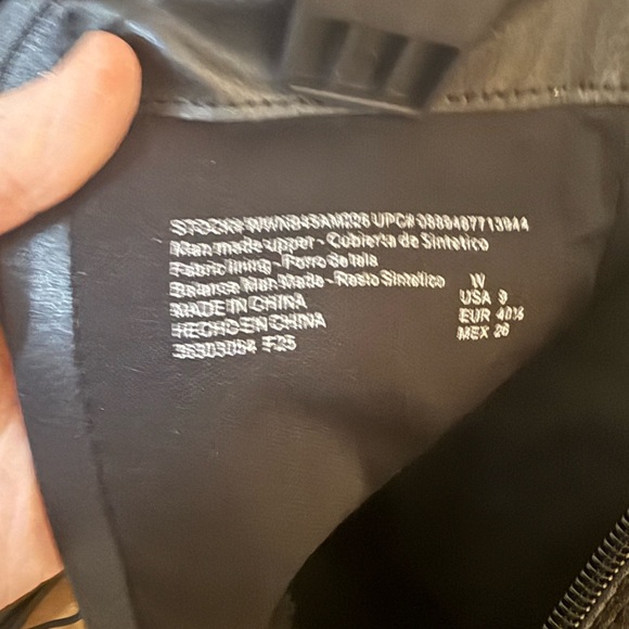 No Boundaries Sleek Black Wide Width Boots. Lug Pull Boots. Zipper on side. - Picture 5 of 8